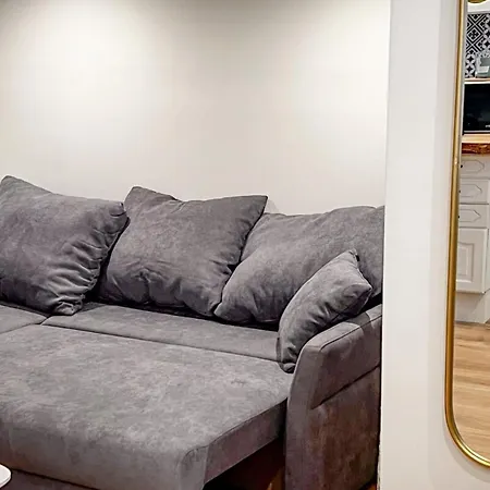 Dess - Cozy Wifi - By Tgb Apartment *